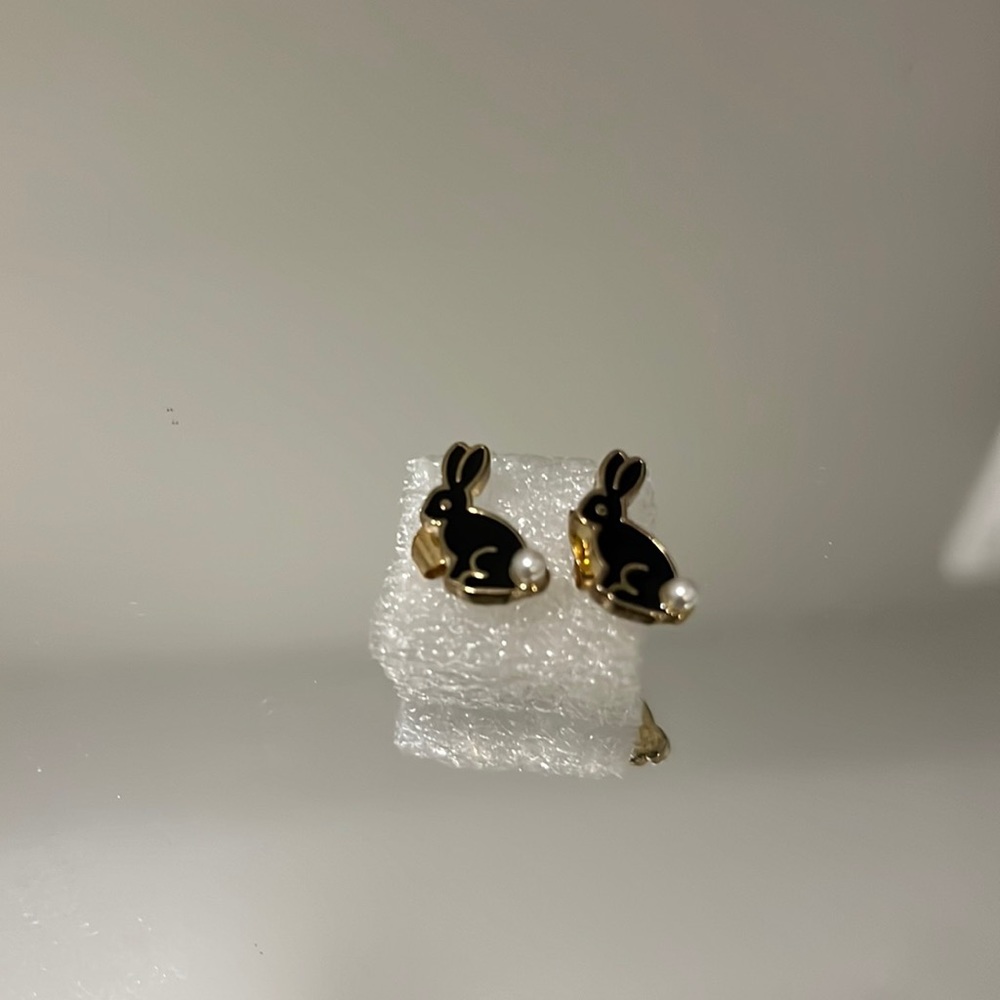 Bunny earrings
